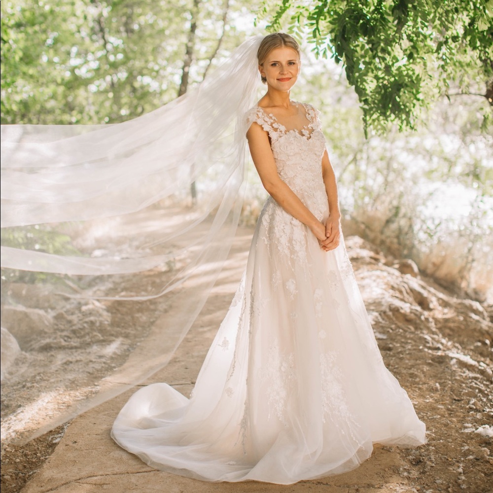 Lian Carlo Spring 2018 wedding dress